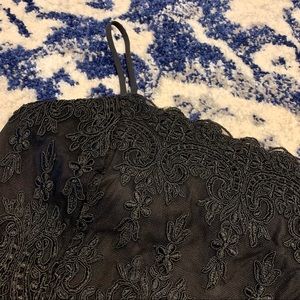 🖤2/$20🖤Black Lace Strappy Crop Top